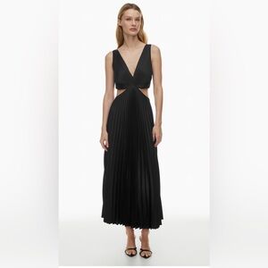 Aritzia ten by babaton showpiece satin dress - black size 4